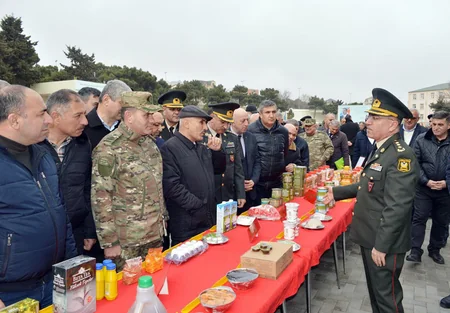 Hərbi liseydə orta ümumtəhsil məktəblərinin hərbi rəhbərləri ilə toplantı keçirilib