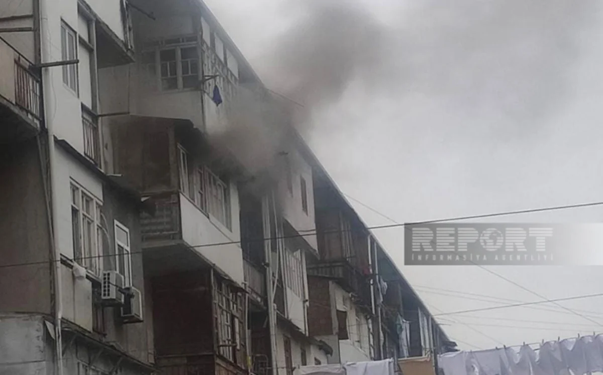 Yevlaxda yataqxanada yanğın olub