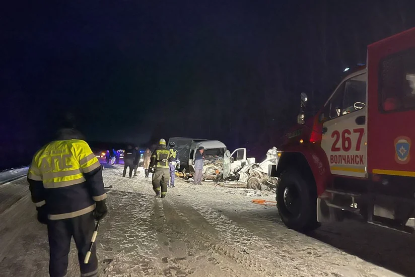 В тяжелом ДТП в Свердловской области РФ погибли пять человек