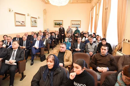 ​В честь погибших нефтяников воздвигнут памятник