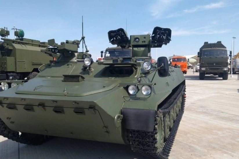 Türkiyə Suriya ilə sərhədə ağır silah yerləşdirdi