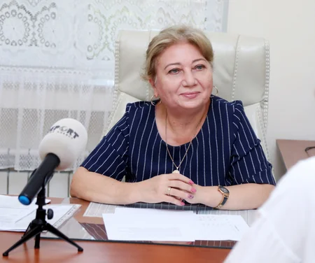 36 ilin pedaqoqu: Şagirdlərimə həmişə övladlarıma arzuladığım müəllim kimi olmağa çalışmışam - MÜSAHİBƏ