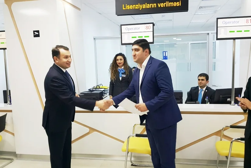 ASAN Xidmət mərkəzlərində sahibkarlara lisenziyaların verilməsinə başlanılıb