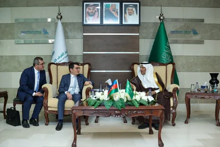 Azerbaijan, Saudi Arabia discuss business and investment opportunities