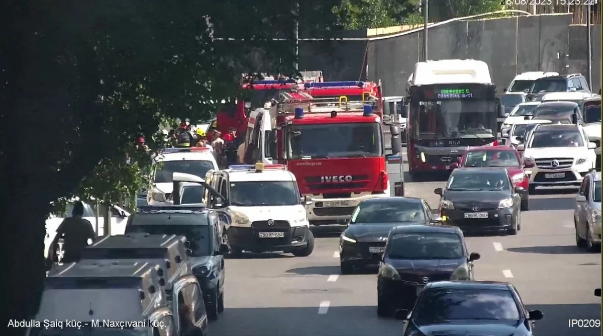 Bakıda yanğına görə yolda sıxlıq yaranıb