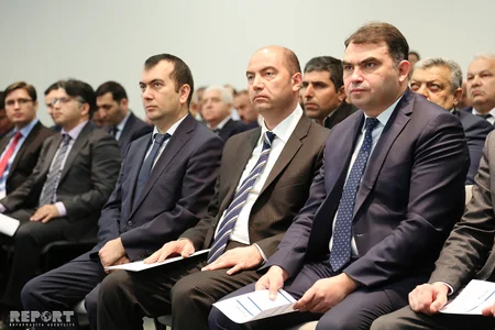Bakıda sənayenin inkişafına dövlət dəstəyi müzakirə olunur - FOTO