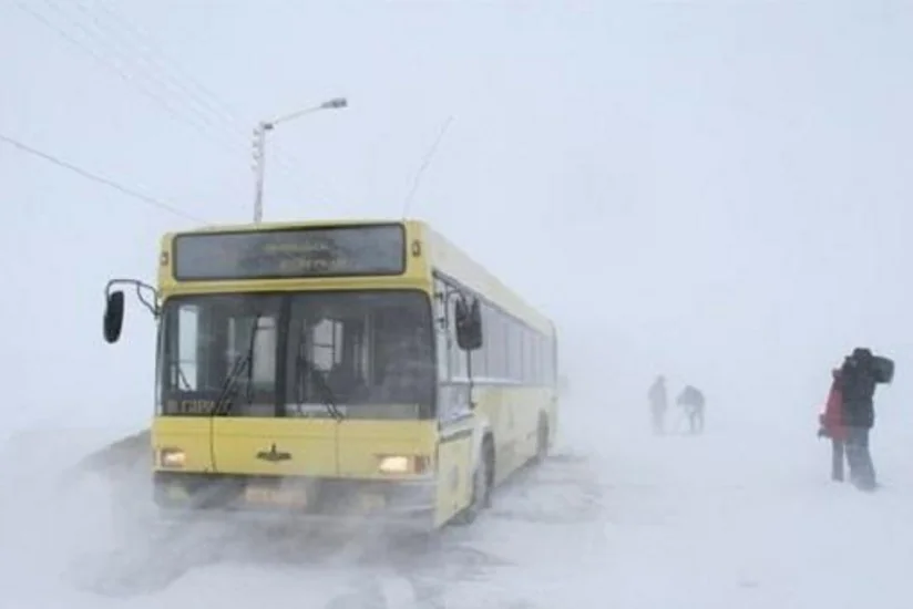 Автобус с возвращающимися в Ханкенди армянами попал в снежный занос