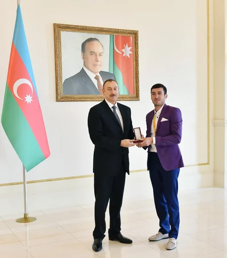 Prezident İlham Əliyev XV Yay Paralimpiya Oyunlarında iştirak etmiş idmançılarla görüşüb - YENİLƏNİB