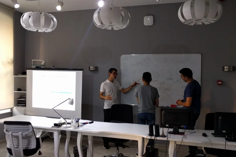 'Applab' center hosts intensive training on Business Plan Preparation