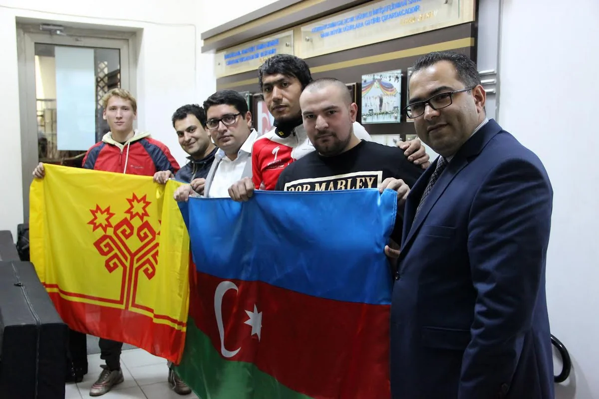 Rusiyalı velosipedçi dünya turu çərçivəsində Azərbaycanda olub
