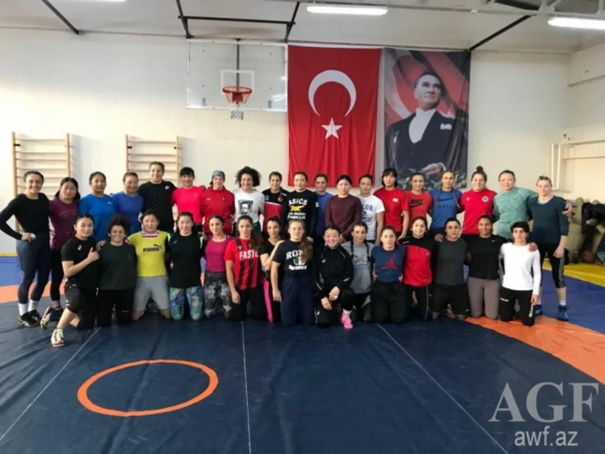 Qadın güləşçilərdən ibarət Azərbaycan yığması Türkiyədə toplanışa start verib