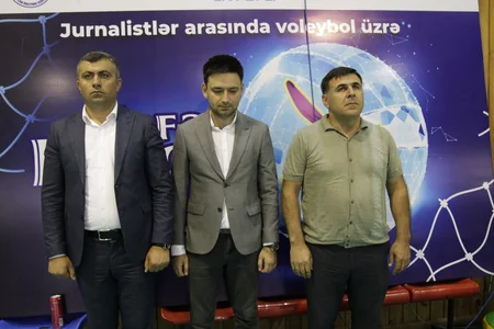 Voleybol üzrə Zəfər Kubokunda finalçılar müəyyənləşib