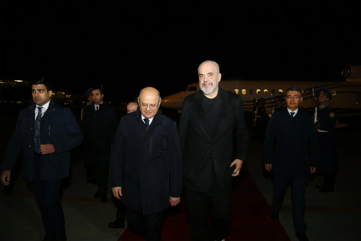 Albaniyanın Baş naziri Edi Rama Azərbaycana işgüzar səfərə gəlib