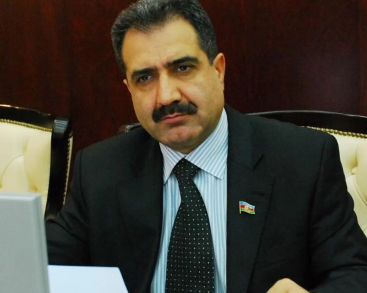 ​Millət vəkili: Azərbaycan Dövlət Neft Fondu investisiya siyasətinə yenidən baxmalıdır