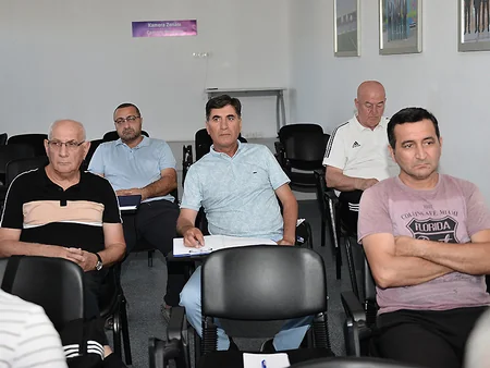 AFFA hakim-inspektorlara danışılmış oyunlarla bağlı seminar keçirib