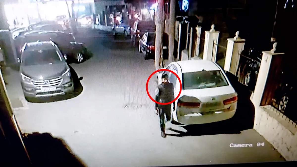 Bakıda velosiped oğurlayan şəxs kameraya düşdü