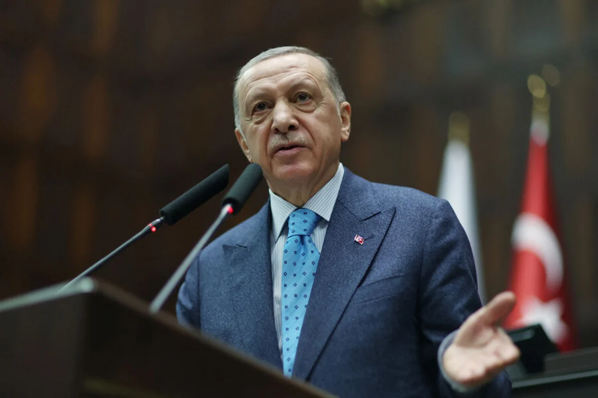 Ərdoğan: “Zəlzələlərin dağıntılarının təmizlənilməsi aprelin 21-dək başa çatacaq”
