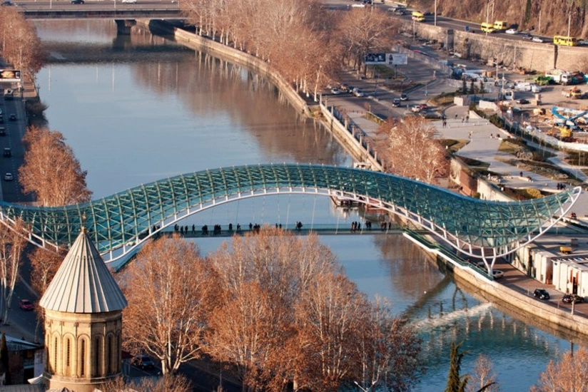 Azərbaycanlı gənclər Gürcüstanın dövlət qurumlarında iş təcrübəsi keçəcəklər