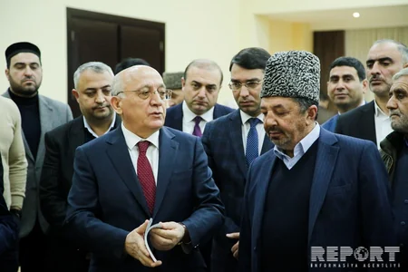 “Dini maarifləndirmə işinin təşkilində dini ədəbiyyatın yeri və rolu” adlı konfrans keçirilib