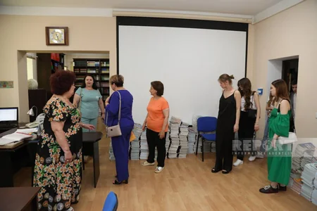 İrpen məktəbinin şagirdləri Akademik Zərifə Əliyeva adına liseydə olublar