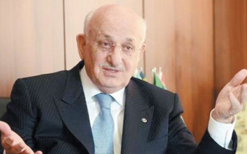 ​Türkiyə parlamentinə yeni sədr seçilib
