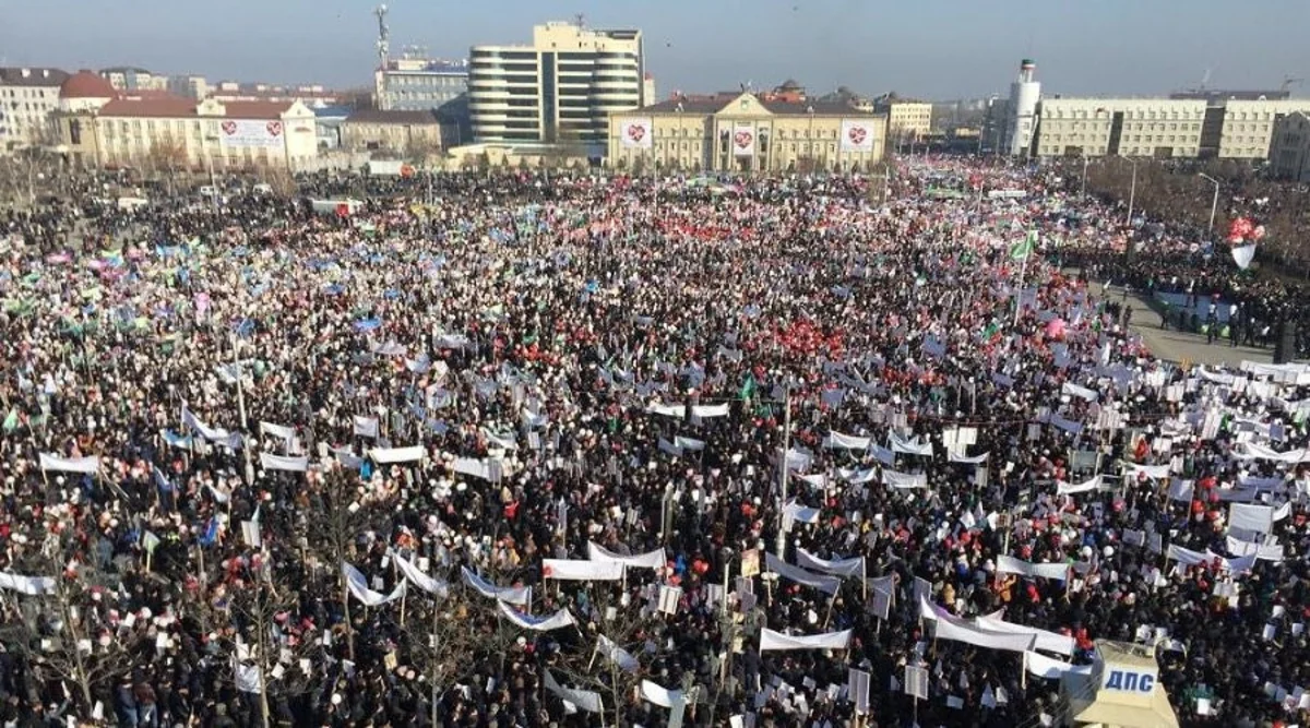 В Грозном проходит митинг в поддержку мусульман-рохинджа