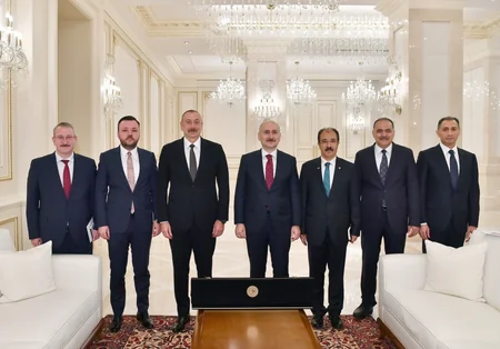 President Ilham Aliyev receives Turkish minister of transport and infrastructure