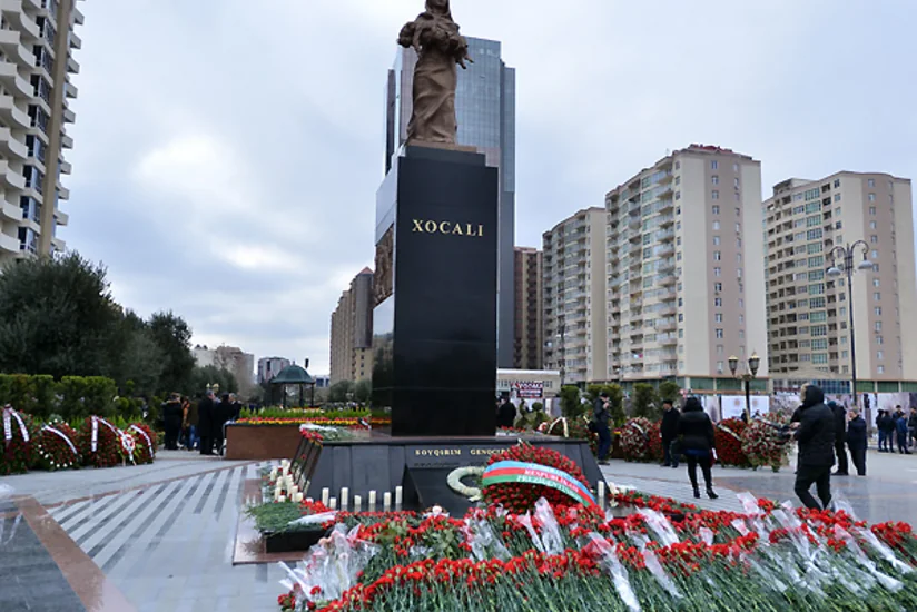 ​AFFA-nın əməkdaşları Ana harayı abidəsini ziyarət edib