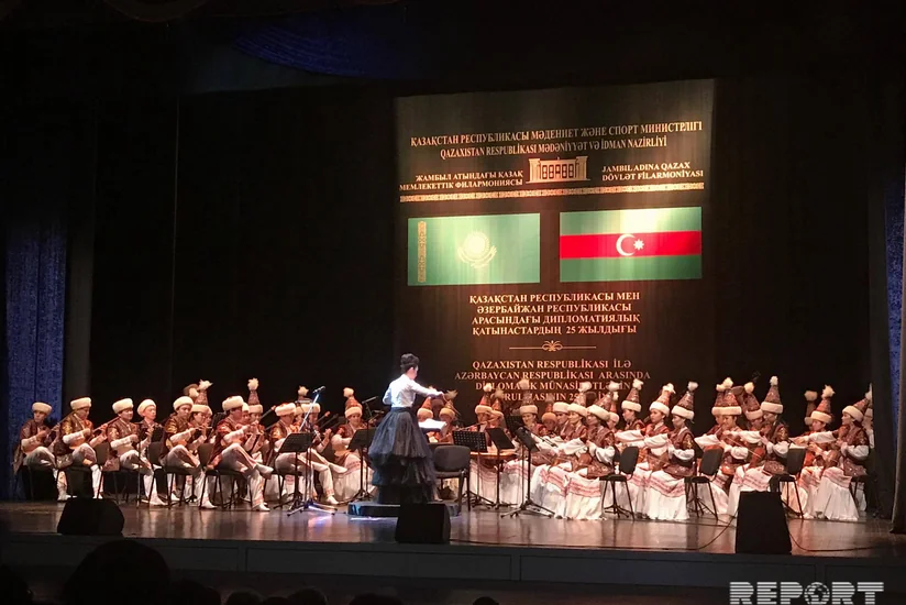 Bakıda Qazaxıstan Akademik Folklor-Etnoqrafik Orkestrinin konserti keçirilib