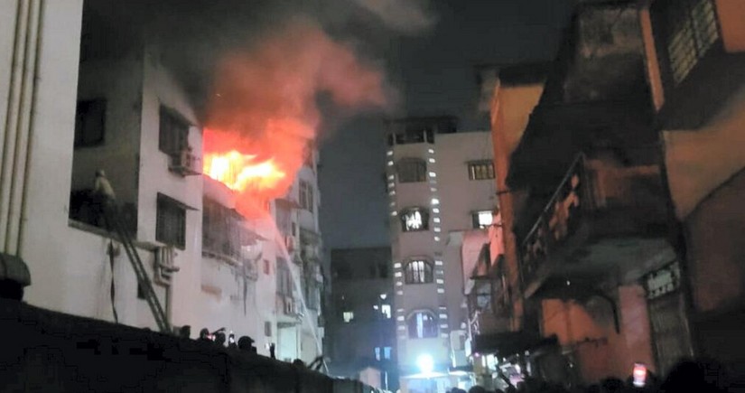 Hindistanda hoteldə yanğın olub, 14 nəfər ölüb