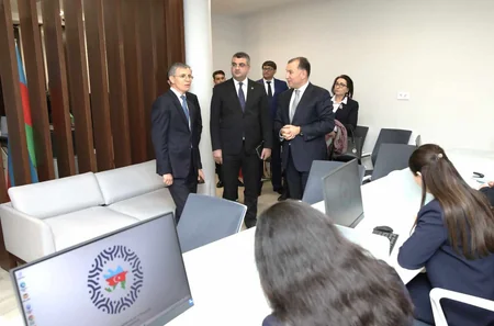 Azərbaycan Həmkarlar İttifaqları Konfederasiyası Sosial Tədqiqatlar Mərkəzi ilə memorandum imzalayıb