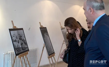 В Стамбуле проходит фотовыставка Кровавый Январь
