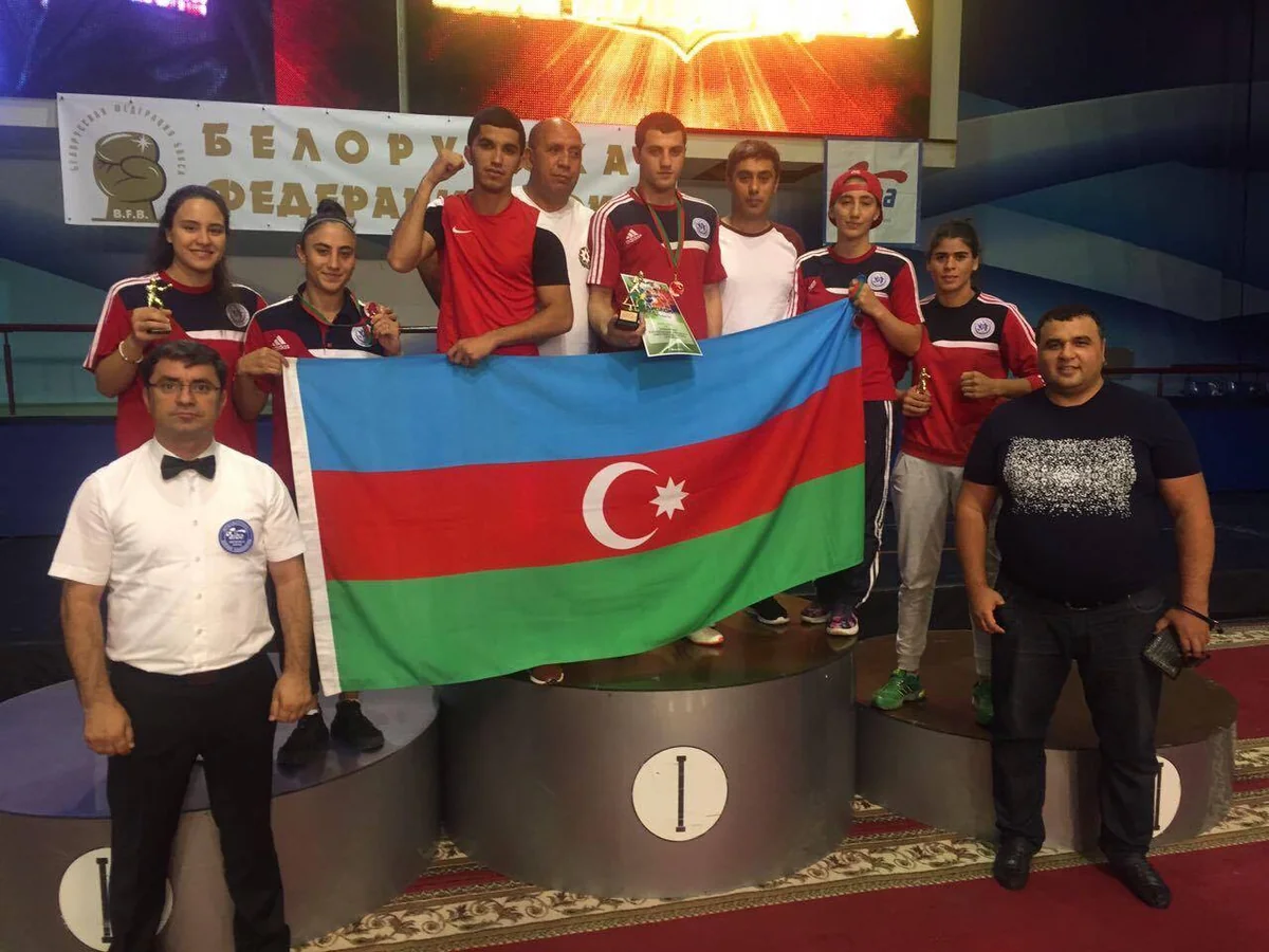 Azərbaycan boksçuları Belarusda beş medal qazanıblar