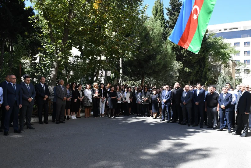 Qaçqınkomda şəhidlərin xatirəsi yad olunub