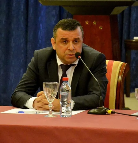 Media və mənəvi dəyərlər adlı məqalə müsabiqəsinin qalibləri mükafatlandırılıb