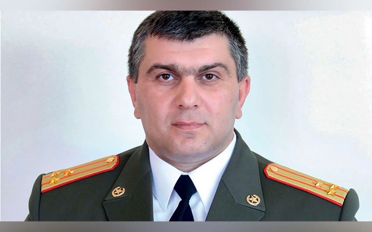 Ermənistanda general tutulub