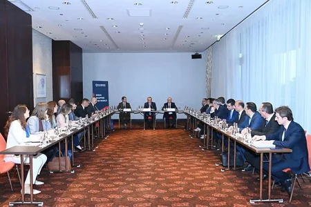 Azerbaijani FM Bayramov attends round table as part of his Slovakia visit