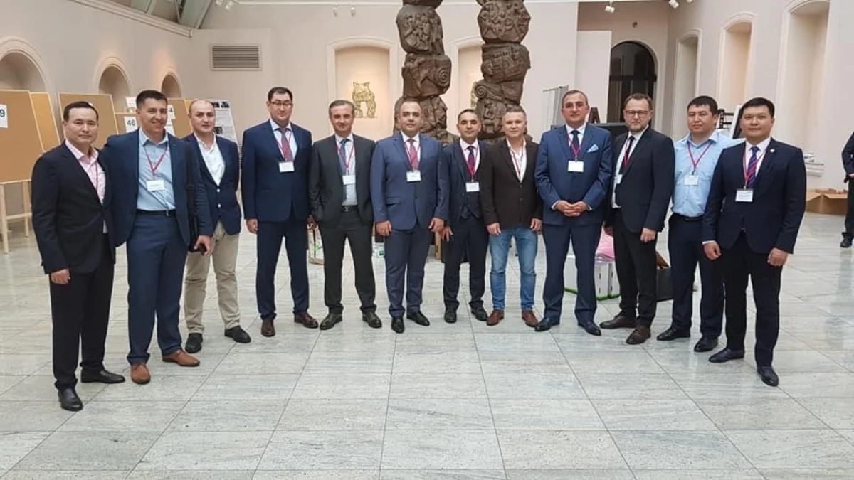 Azərbaycan uroloqları Gürcüstanda beynəlxalq elmi konfransda iştirak edib