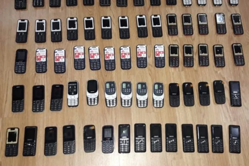Gürcüstandan qanunsuz 70 ədəd mobil telefon gətirilməsinin qarşısı alınıb