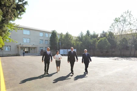 President Ilham Aliyev views the secondary school No 201 in Nizami district after major overhaul