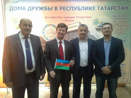 Kazanda Respublika günü və ADR-in 100 illiyi qeyd olunub