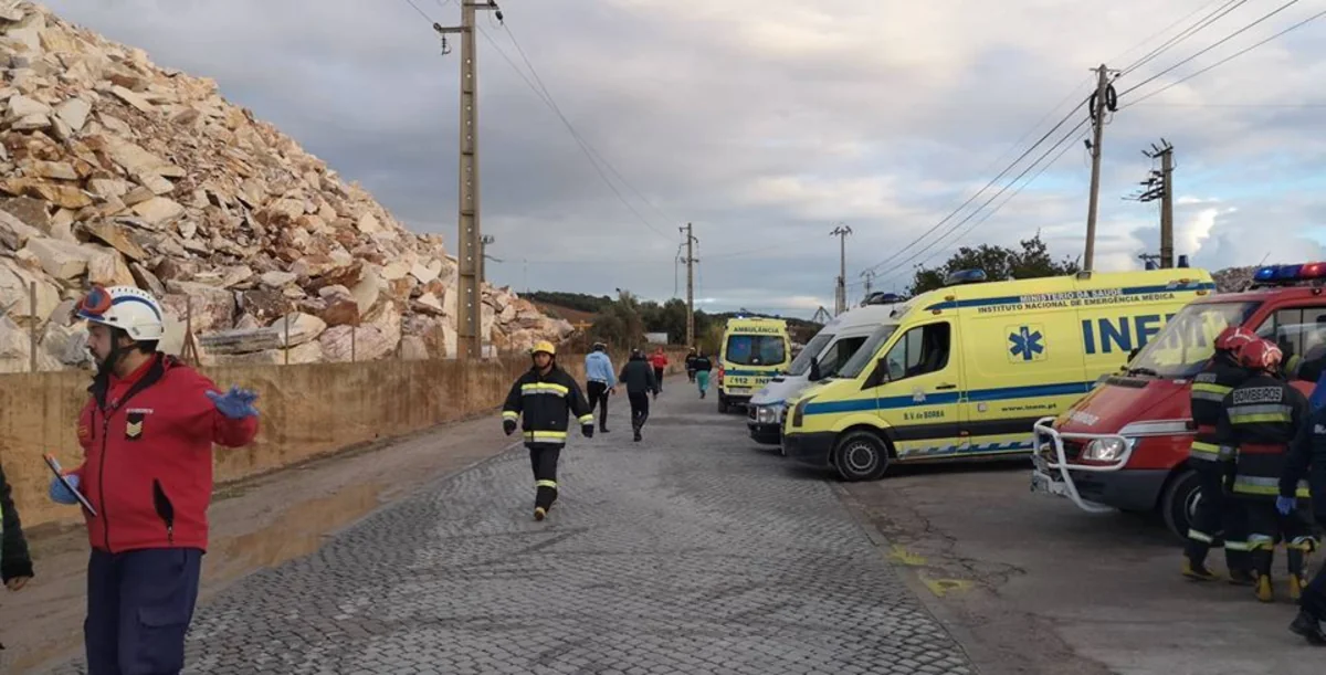Portuqaliyada yolun çökməsi nəticəsində 2 nəfər ölüb