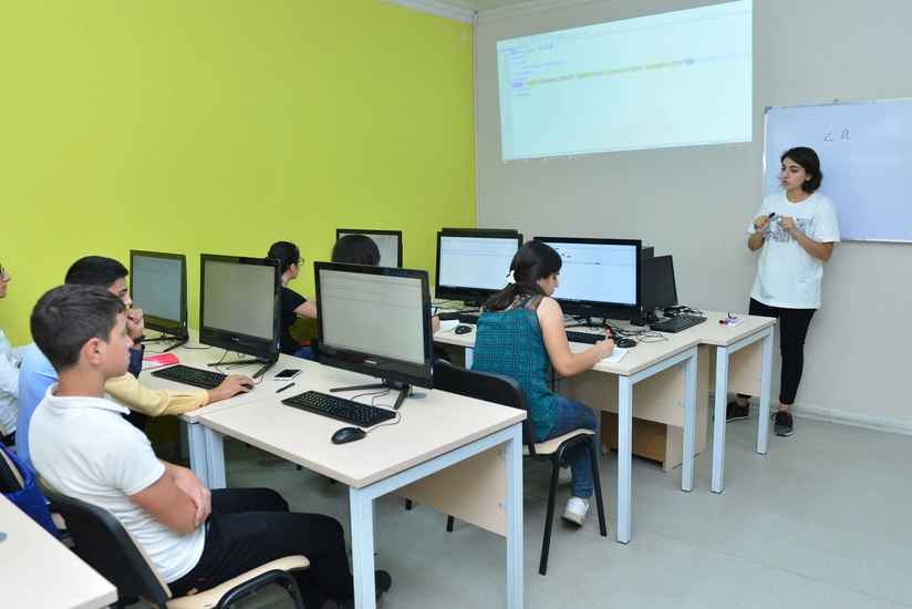 Peşə təhsili müəssisələrində təhsil alan əcnəbilərlə bağlı yenilik