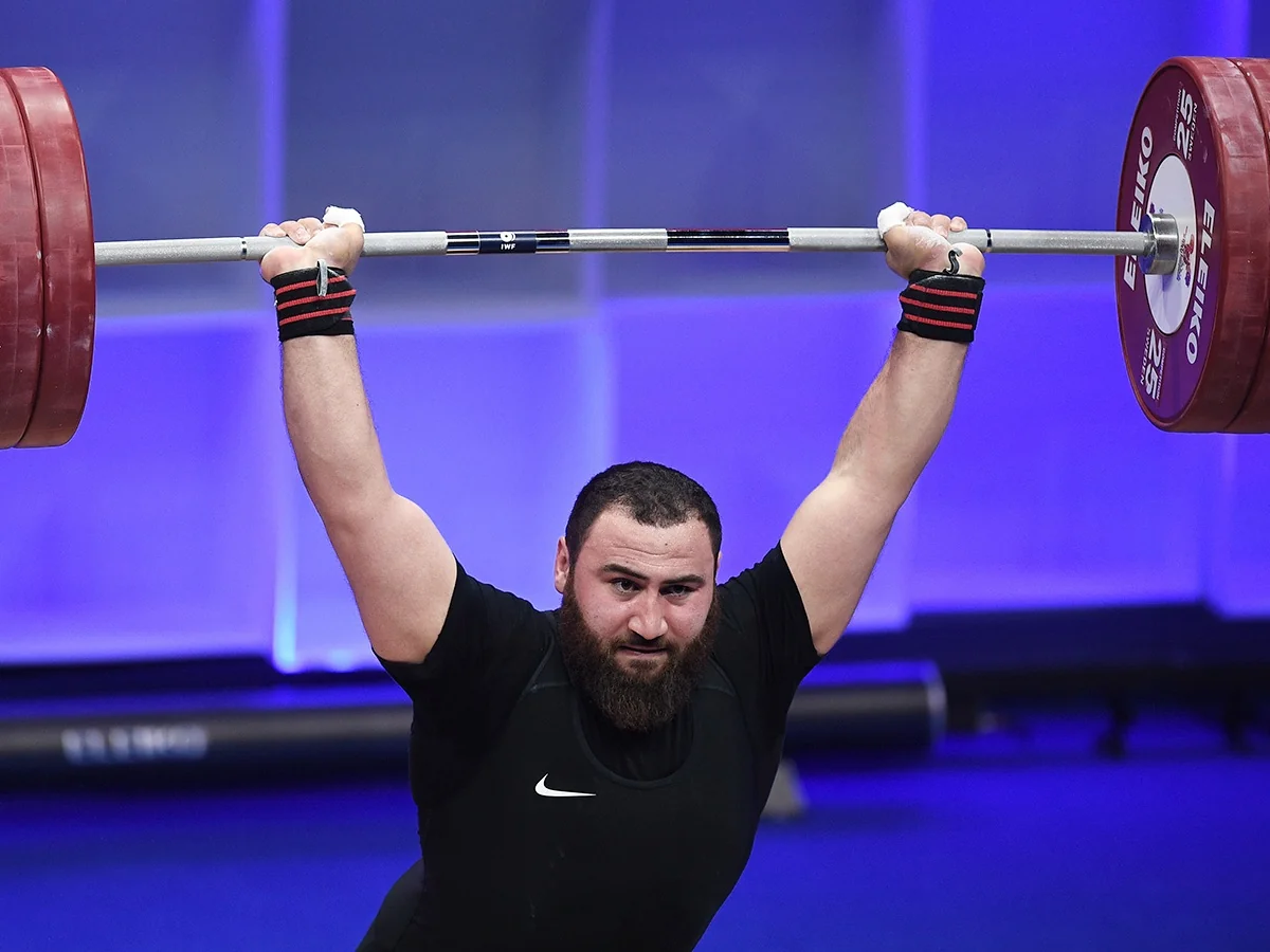 Ermənistanda ikiqat dünya çempionuna cinayət işi açıldı