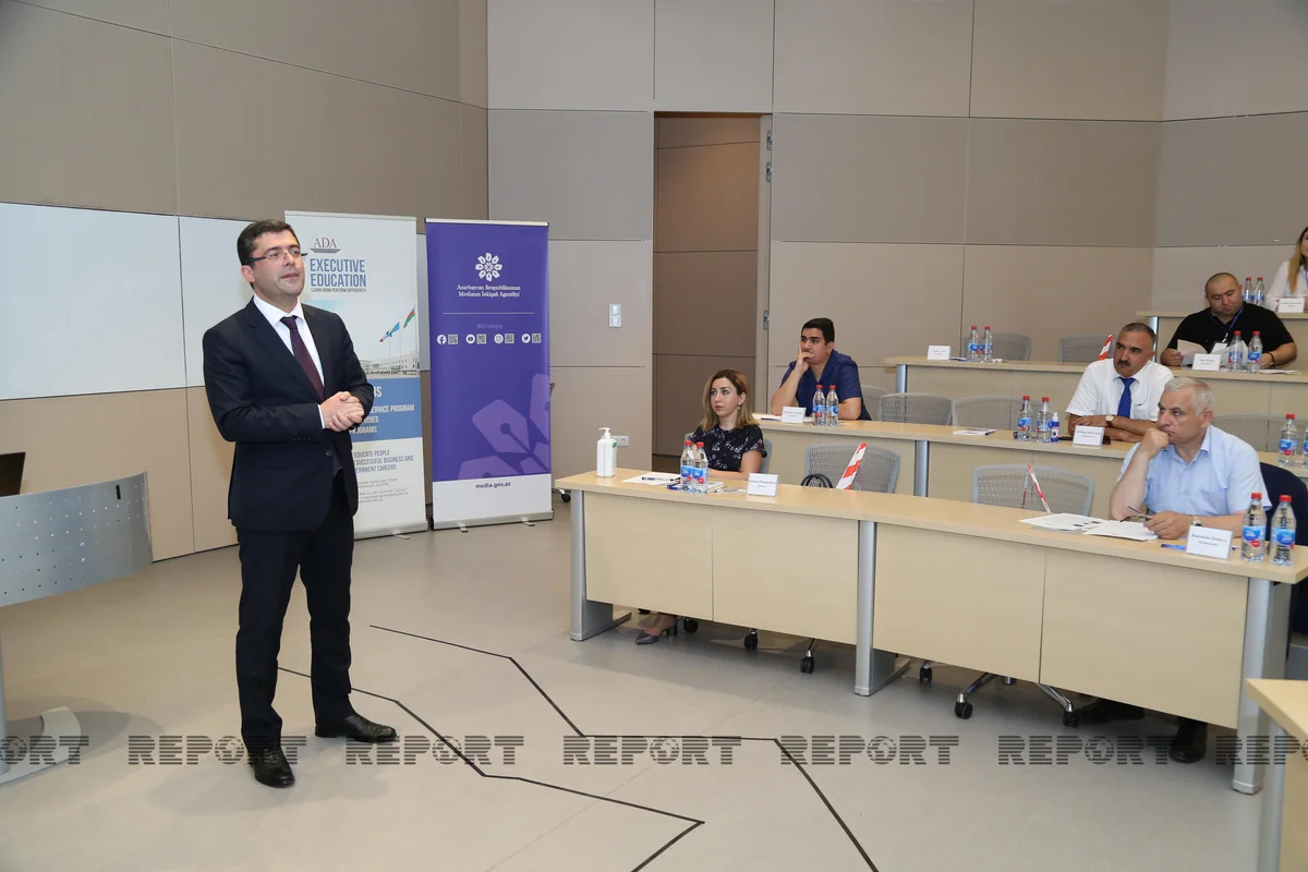 “Mediada islahatlara doğru” mövzusunda seminarlar davam edir
