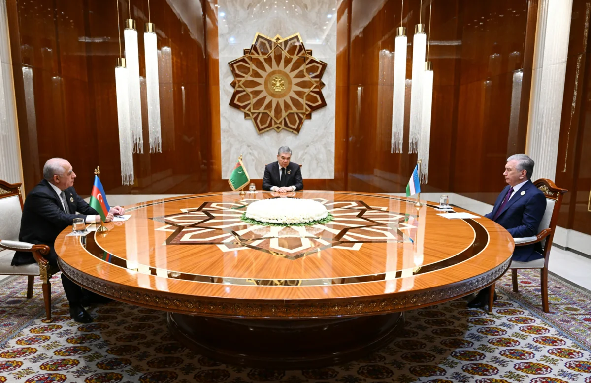 Avazada Azərbaycan, Türkmənistan və Özbəkistan üçtərəfli görüşü olub