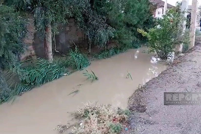 FHN-in Mülki müdafiə qüvvələri Hacıqabulda su basmış ərazilərə cəlb olunub - YENİLƏNİB