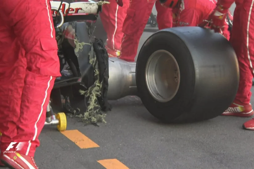 Formula 1: Serxio Peres və Kimi Raykonnen yarışı erkən tərk ediblər