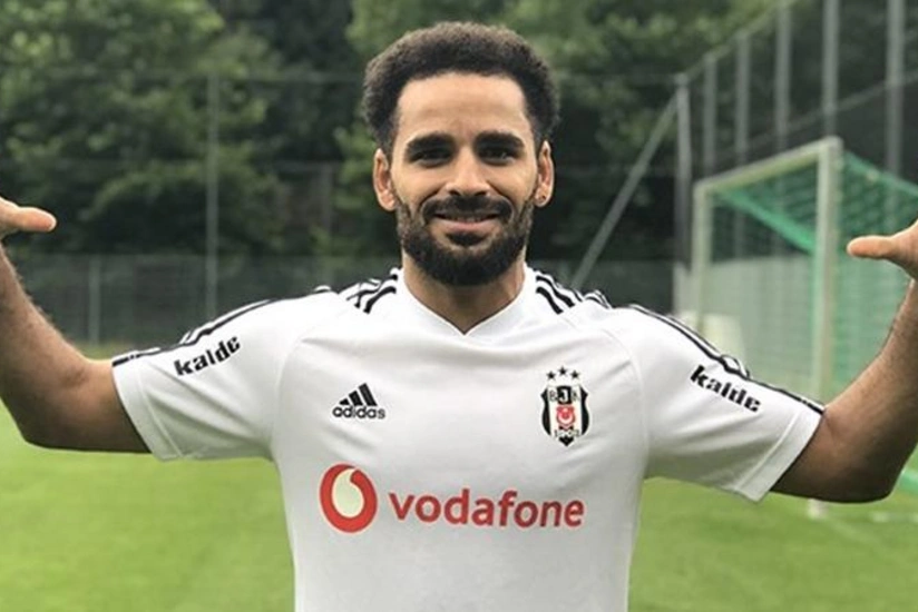 Экс-игрока турецкого Бешикташа задержали за стрельбу на парковке