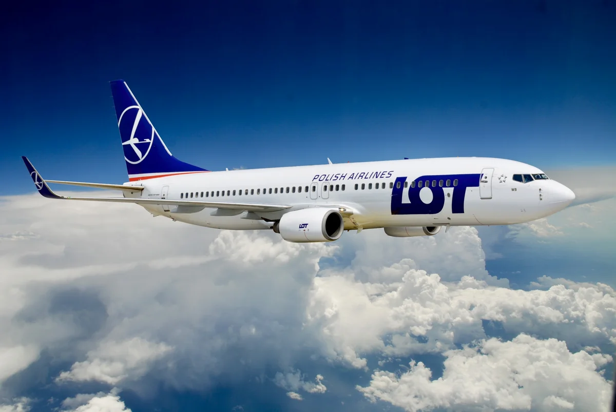 Bakıdan Varşavaya uçuş Polish Airlinesin təyyarəsində texniki nasazlıq səbəbindən ləğv edilib